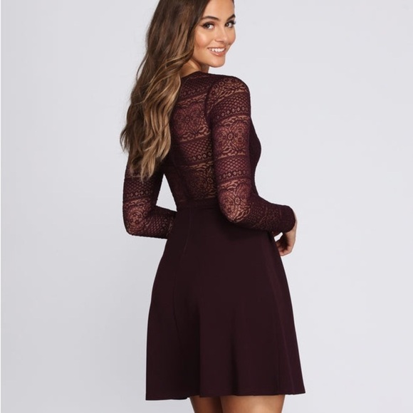 NWT Windsor Secret Obsession Plum Lace Skater dress small - Picture 2 of 9